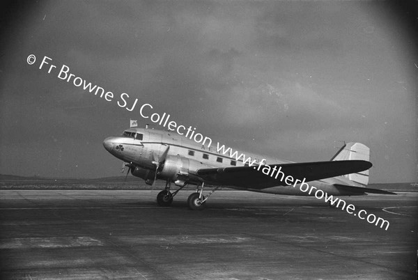 SHANNON AIRPORT VIEWS OF AEROPLANES